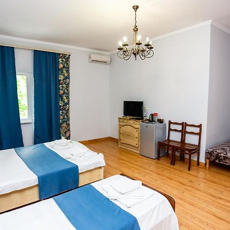 גגרה Hotel Sabina מראה חיצוני תמונה