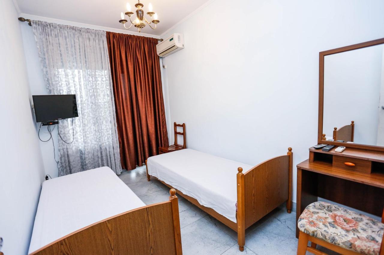 גגרה Hotel Sabina מראה חיצוני תמונה