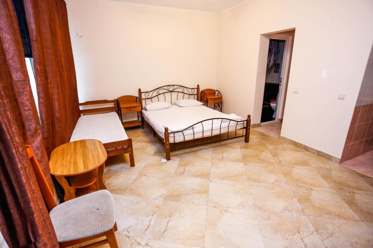 גגרה Hotel Sabina מראה חיצוני תמונה