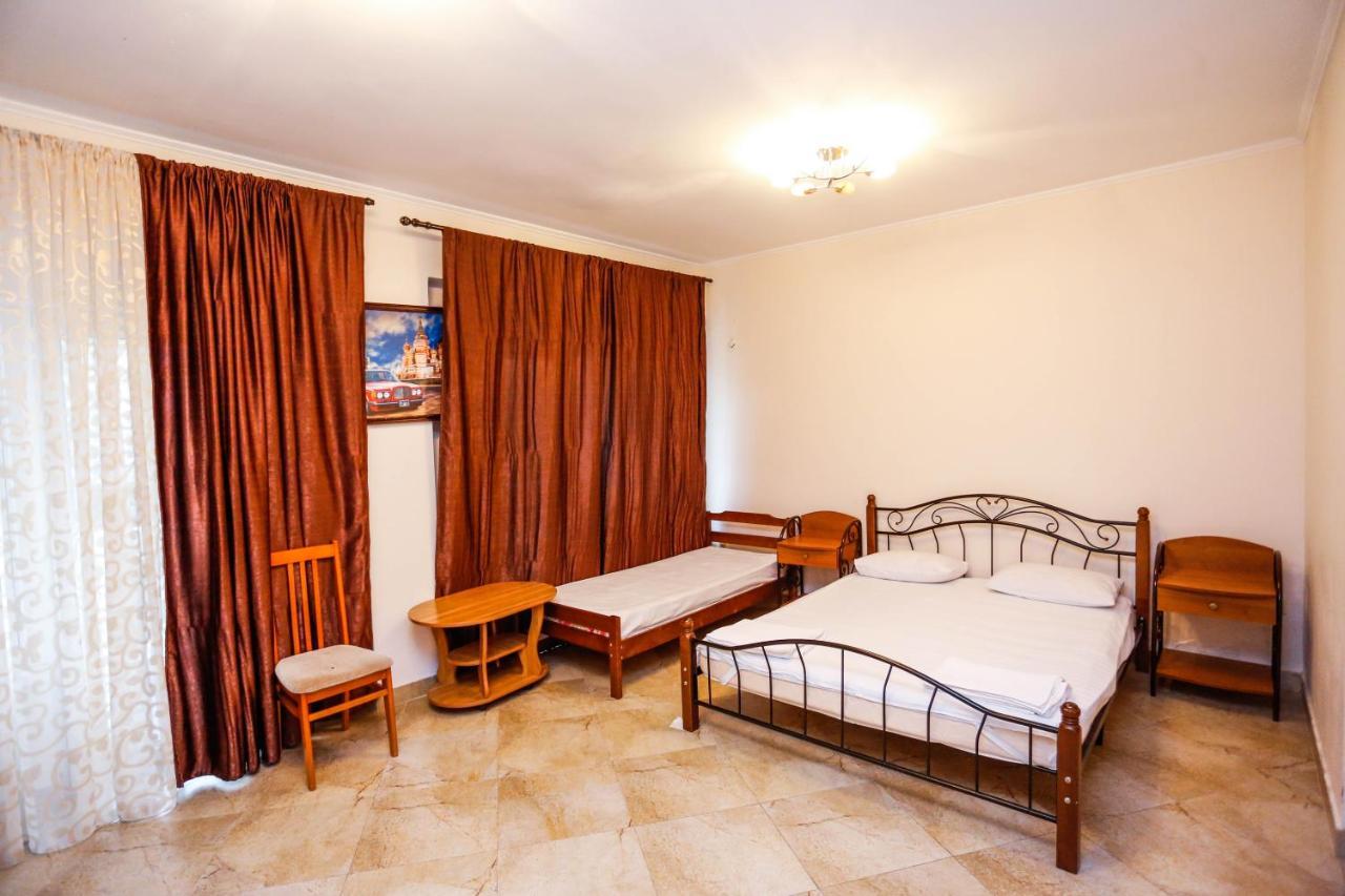 גגרה Hotel Sabina מראה חיצוני תמונה