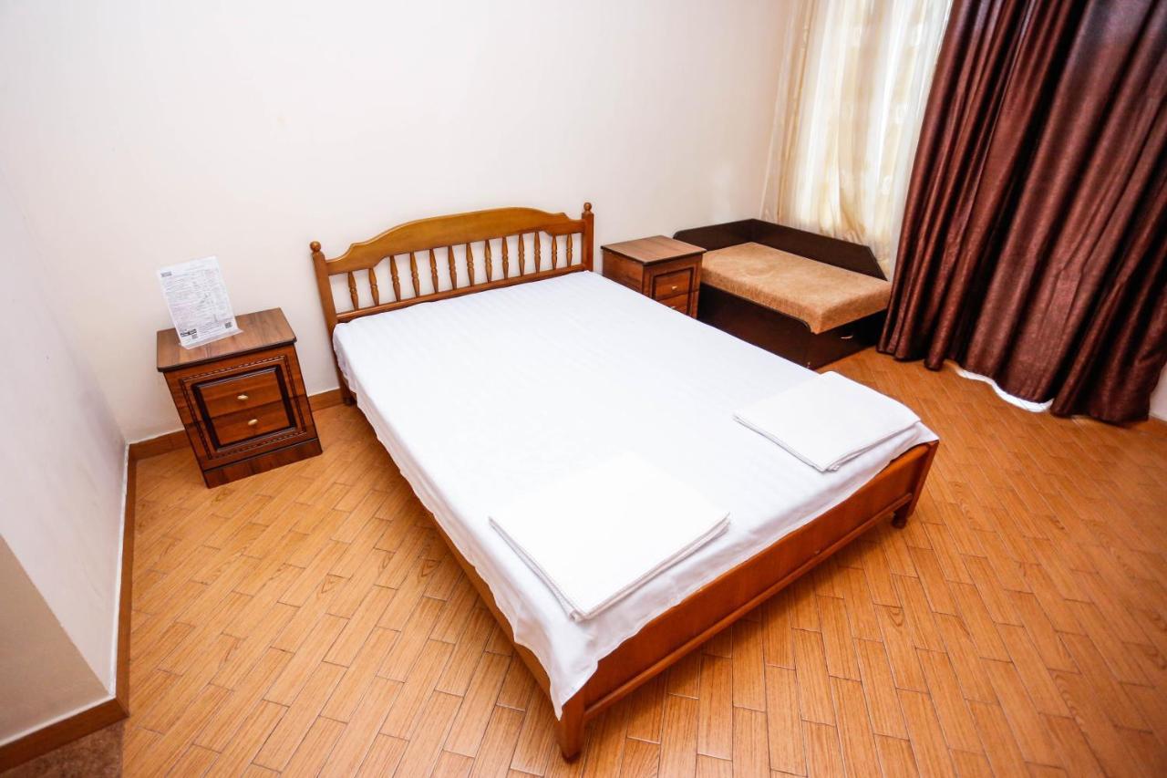 גגרה Hotel Sabina מראה חיצוני תמונה