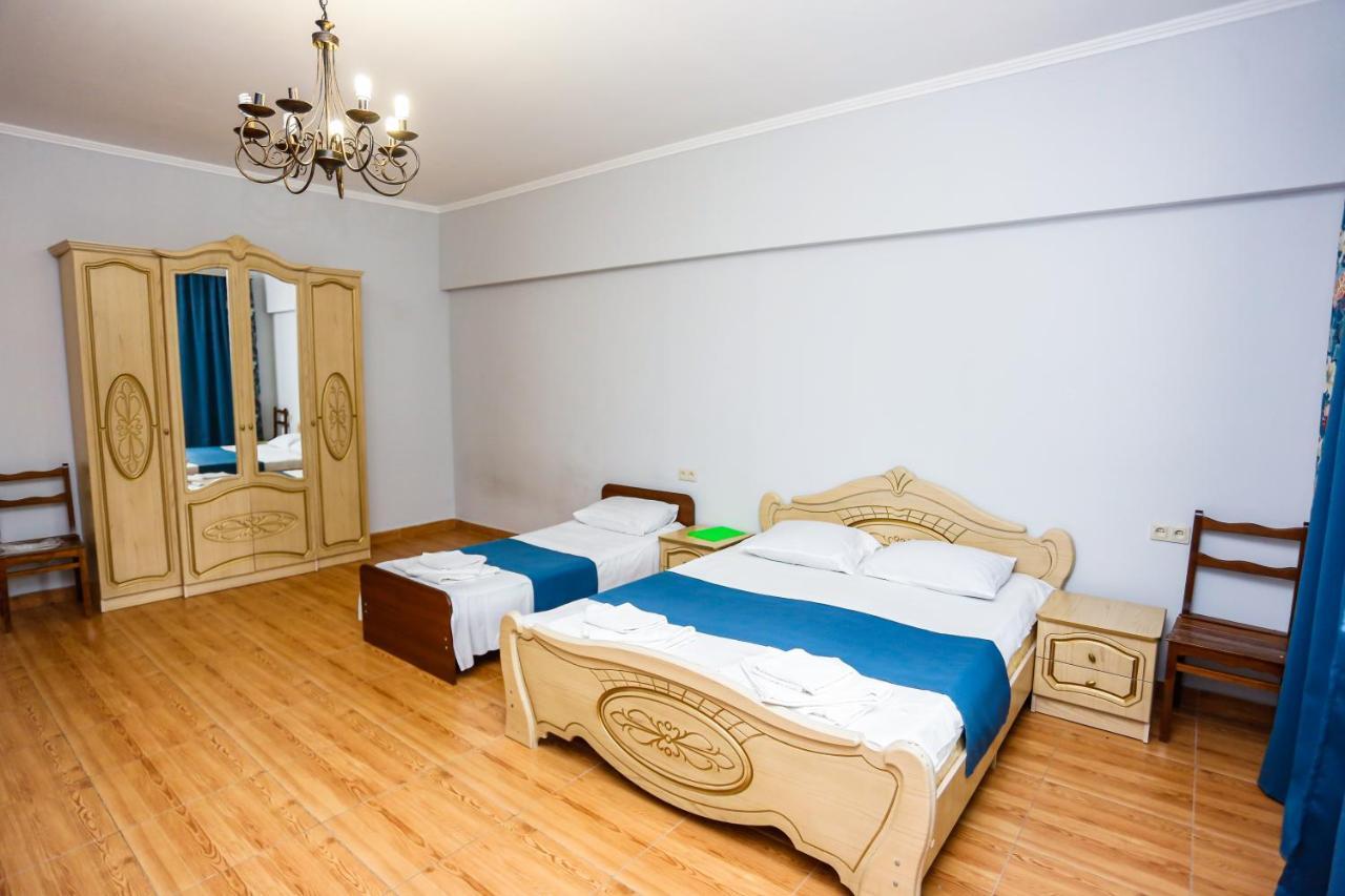 גגרה Hotel Sabina מראה חיצוני תמונה