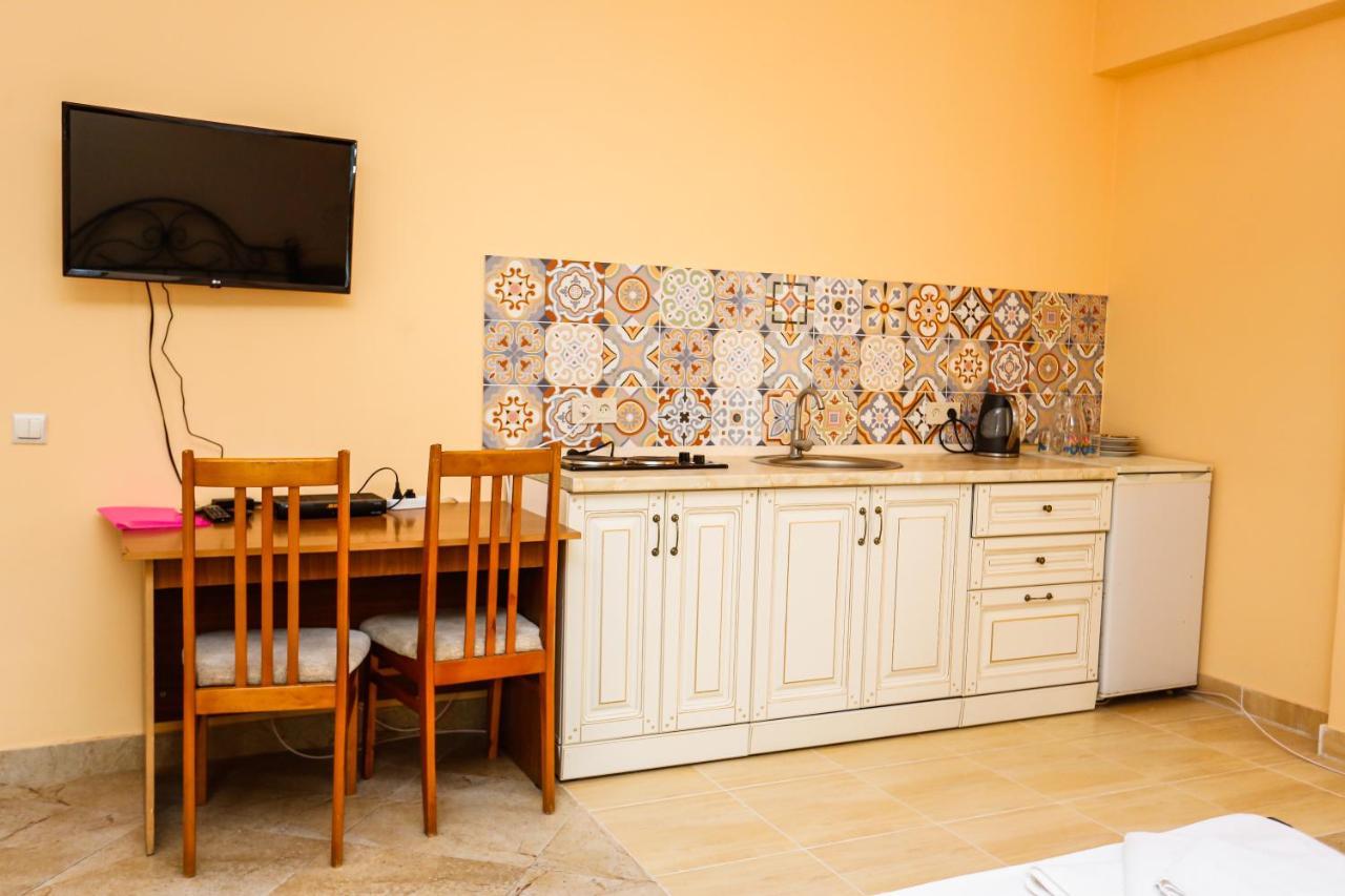 גגרה Hotel Sabina מראה חיצוני תמונה