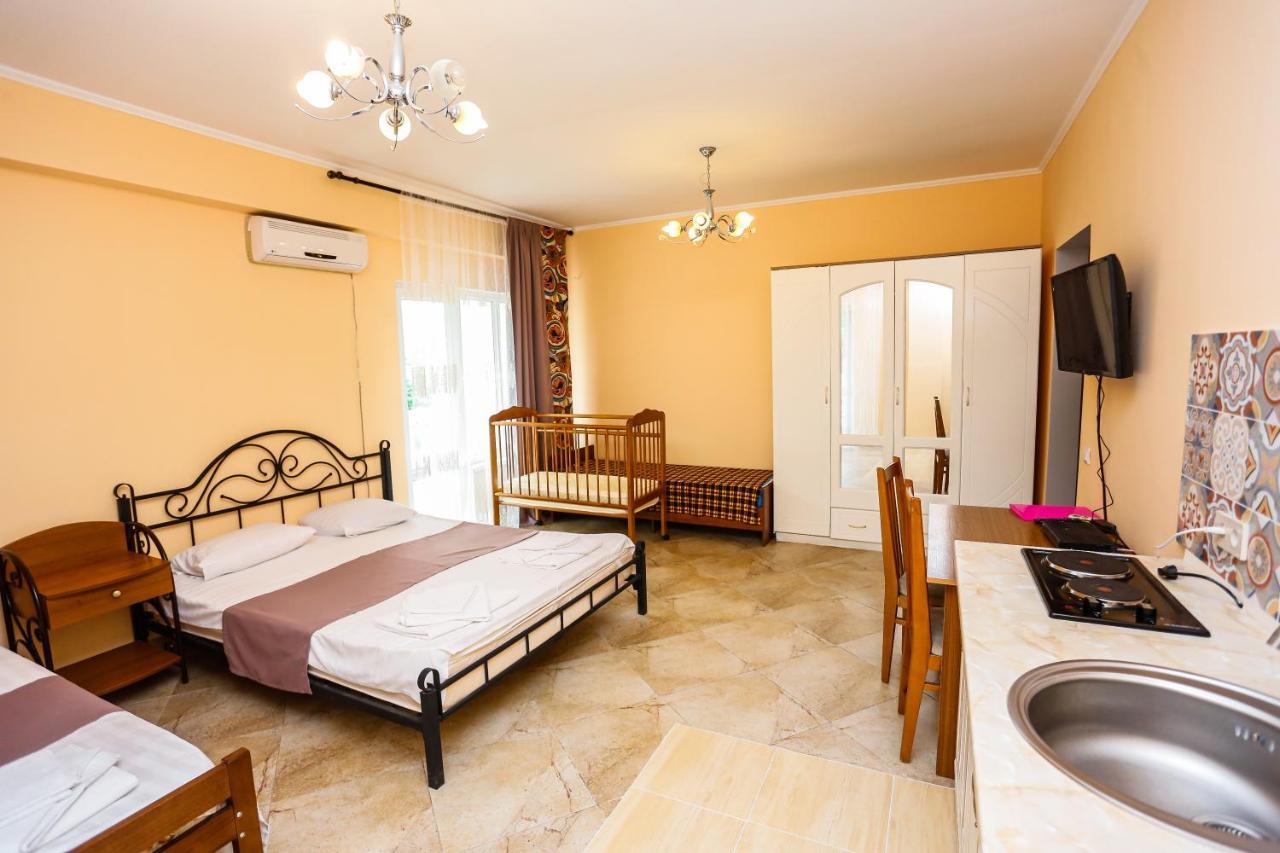 גגרה Hotel Sabina מראה חיצוני תמונה